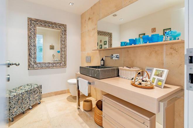 Вилла 5+1 с видом на море в Бодрум