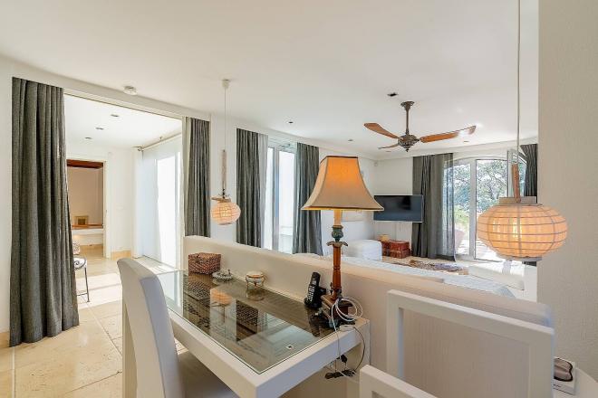 Вилла 5+1 с видом на море в Бодрум