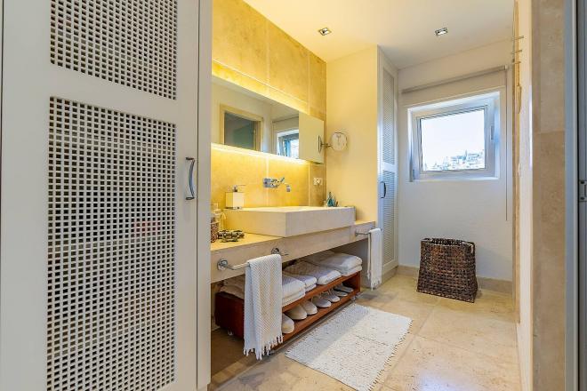 Вилла 5+1 с видом на море в Бодрум