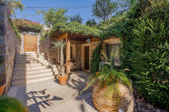 Вилла 5+1 с видом на море в Бодрум