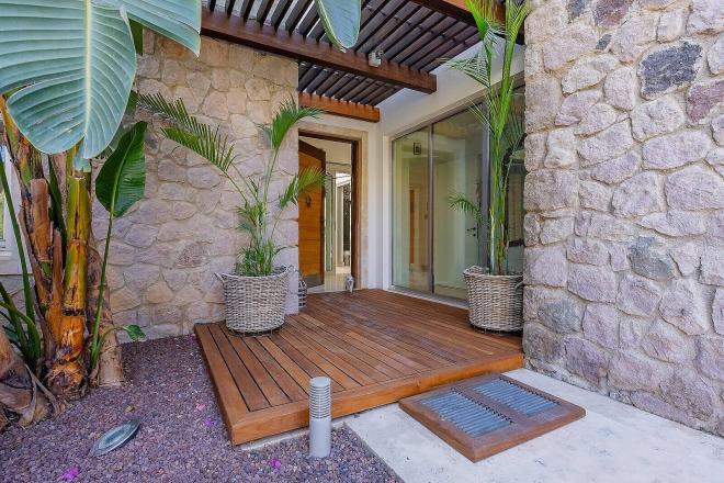 Вилла 5+1 с видом на море в Бодрум