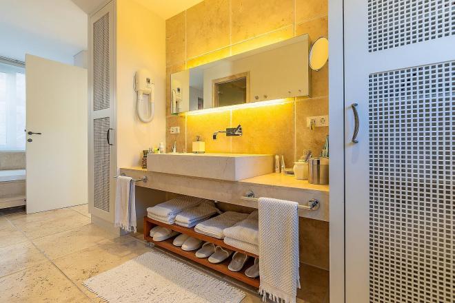 Вилла 5+1 с видом на море в Бодрум