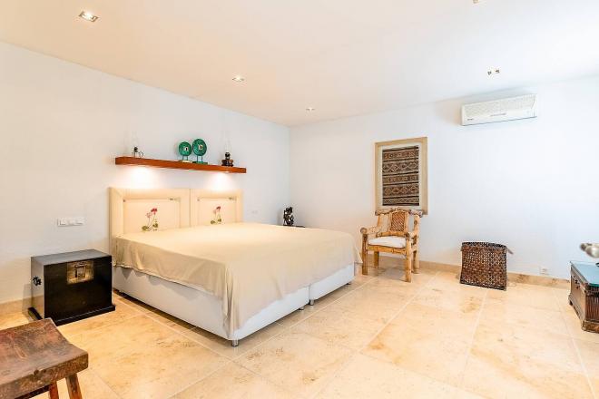 Вилла 5+1 с видом на море в Бодрум