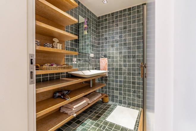 Вилла 5+1 с видом на море в Бодрум