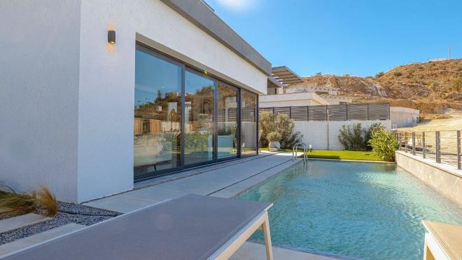 Вилла 5+1 с видом на море в Бодрум