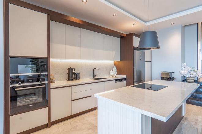 Вилла 5+1 с видом на море в Бодрум