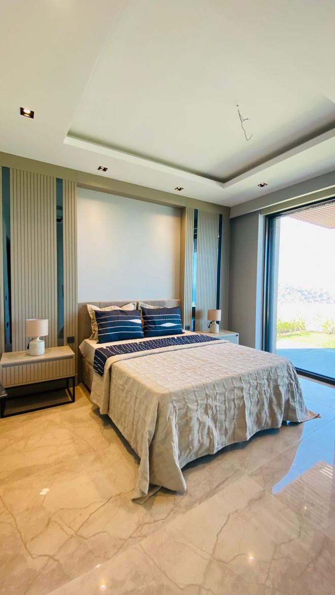 Вилла 5+1 с видом на море в Бодрум