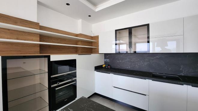 Вилла 4+1 с видом на море в Бодрум