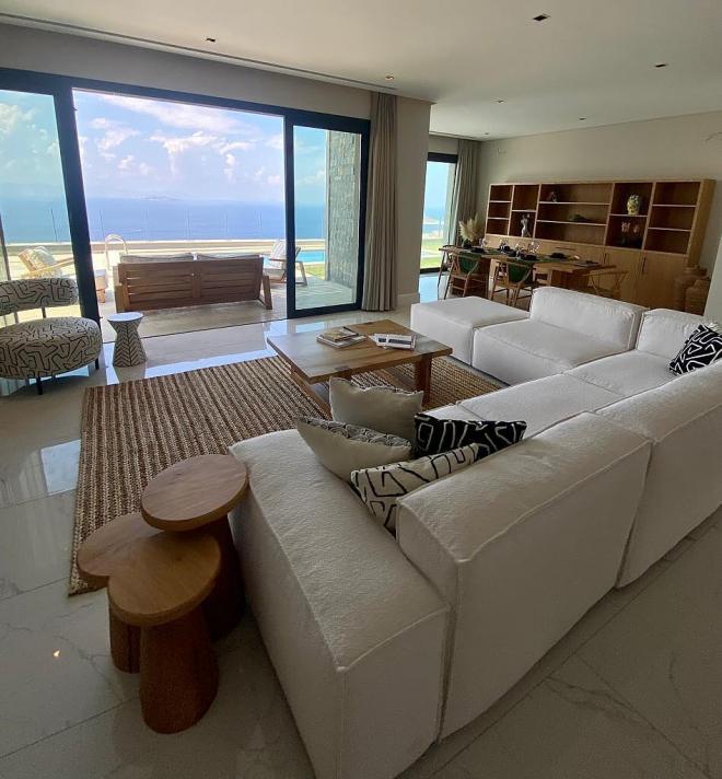 Вилла 4+1 с видом на море в Бодрум