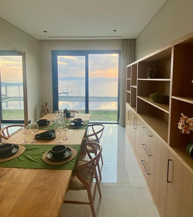 Вилла 4+1 с видом на море в Бодрум