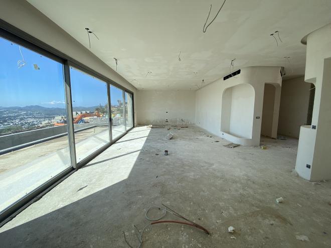 Вилла 5+2 с видом на море в Бодрум