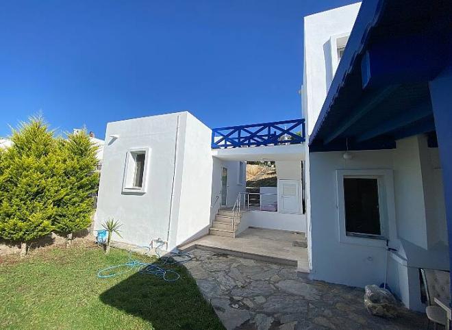 Вилла 3+1 с видом на море в Бодрум