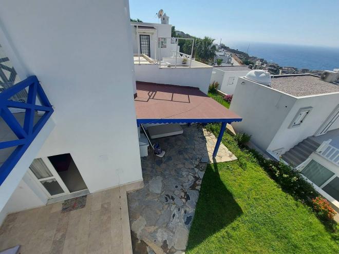 Вилла 3+1 с видом на море в Бодрум