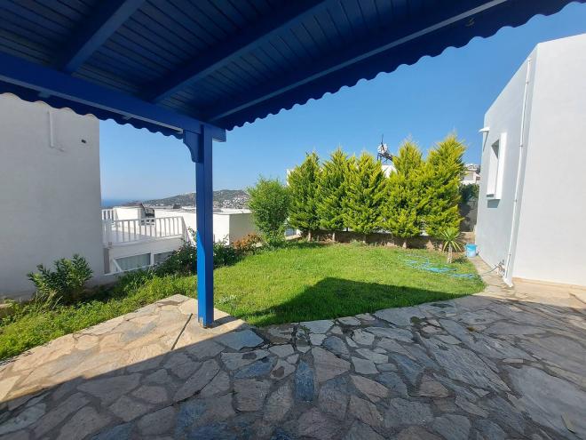 Вилла 3+1 с видом на море в Бодрум