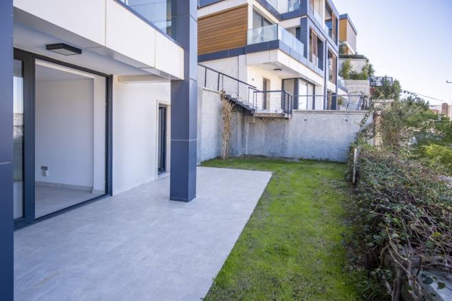 Дюплекс 4+2 с видом на море в Бодрум