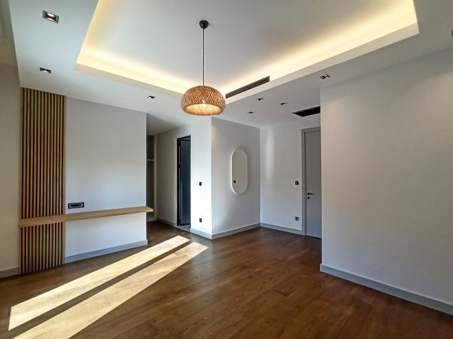 Вилла 7+2 с видом на море в Бодрум