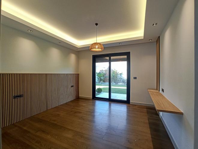 Вилла 7+2 с видом на море в Бодрум