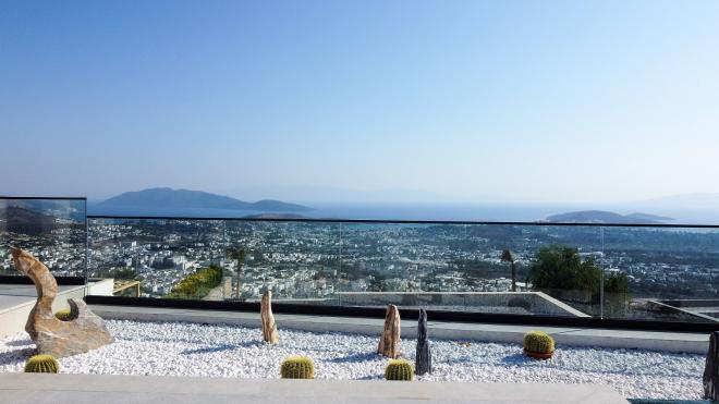 Вилла 7+2 с видом на море в Бодрум