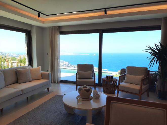 Вилла 3+1 с видом на море в Бодрум