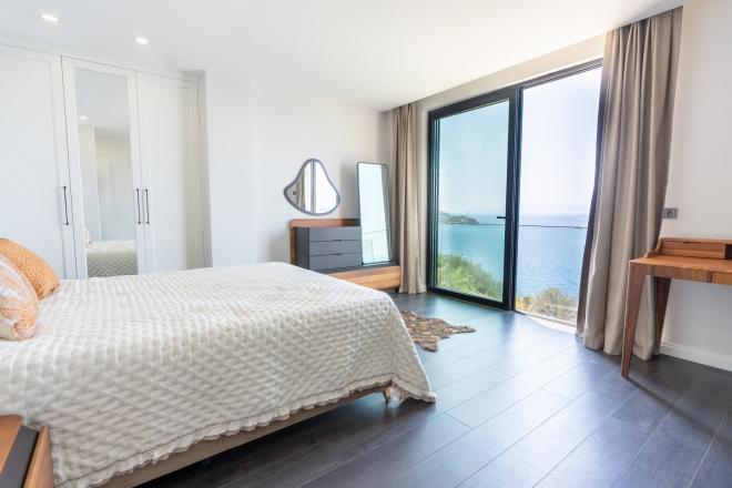 Дюплекс 4+1 с видом на море в Бодрум