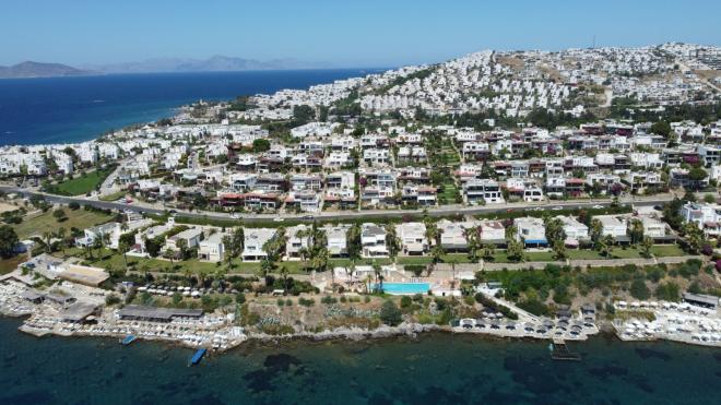 Вилла 7+1 с видом на море в Бодрум