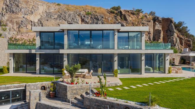 Вилла 5+1 с видом на море в Бодрум