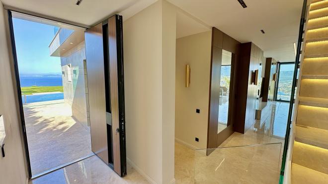 Вилла 5+1 с видом на море в Бодрум