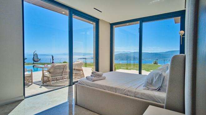 Вилла 5+1 с видом на море в Бодрум