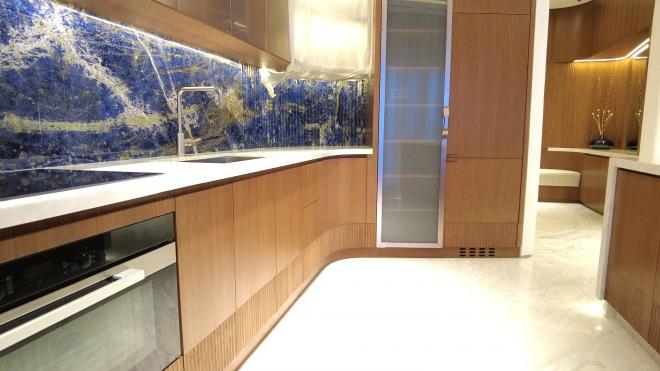 Пентхаус 7+3 с видом на море в Дубай