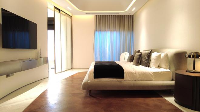 Пентхаус 7+3 с видом на море в Дубай