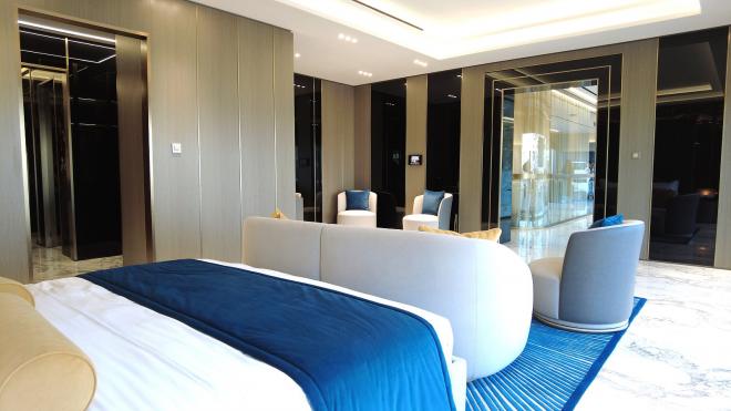 Пентхаус 5+2 с видом на море в Дубай