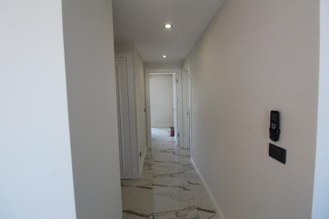 Квартира 2+1 с видом на море в Стамбуле