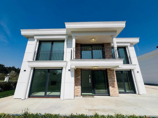 Вилла 7+2 в Стамбуле