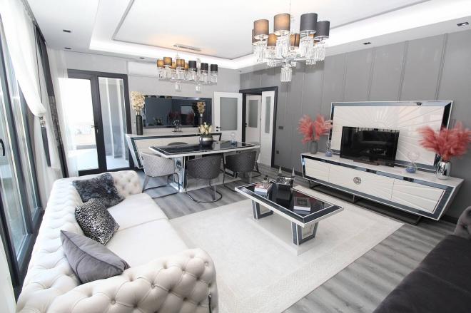 Дюплекс 3+2 с видом на море в Стамбуле