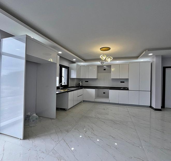 Вилла 7+1 с видом на море в Стамбуле