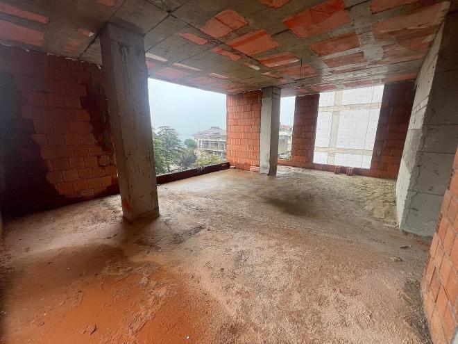 Квартира 3+1 с видом на море в Стамбуле