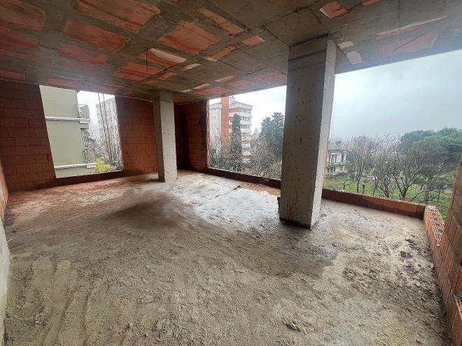 Квартира 3+1 с видом на море в Стамбуле