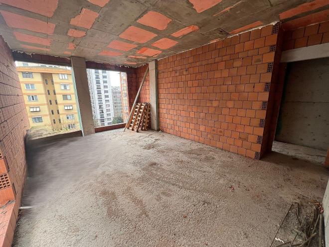 Квартира 3+1 с видом на море в Стамбуле