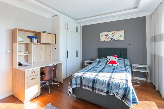 Вилла 9+4 в Стамбуле