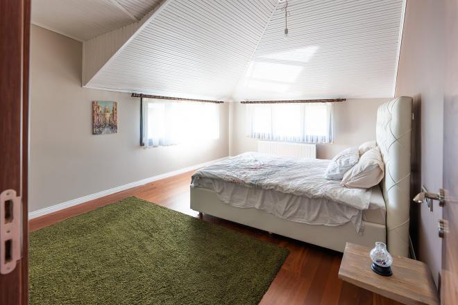 Вилла 9+4 в Стамбуле