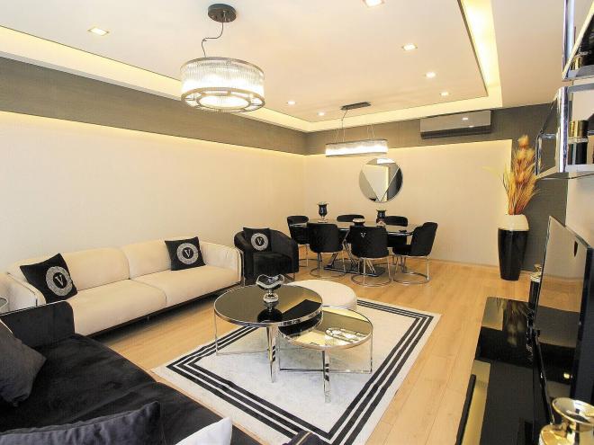 Квартира 2+1 с видом на море в Стамбуле