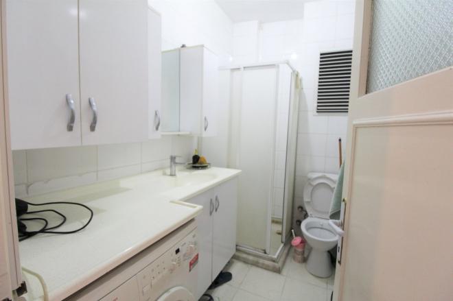 Пентхаус 3+1 с видом на море в Стамбуле