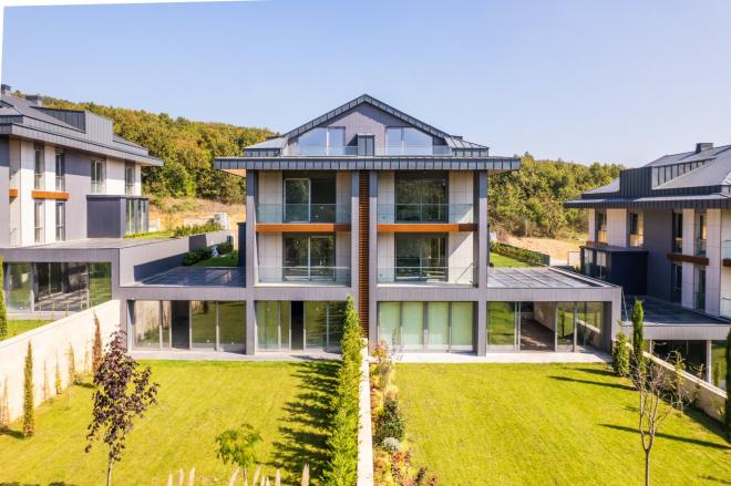 Вилла 7+2 в Стамбуле