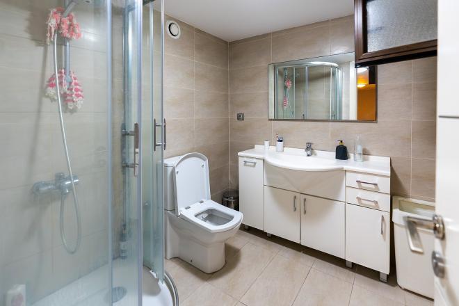 Вилла 5+2 с видом на море в Стамбуле