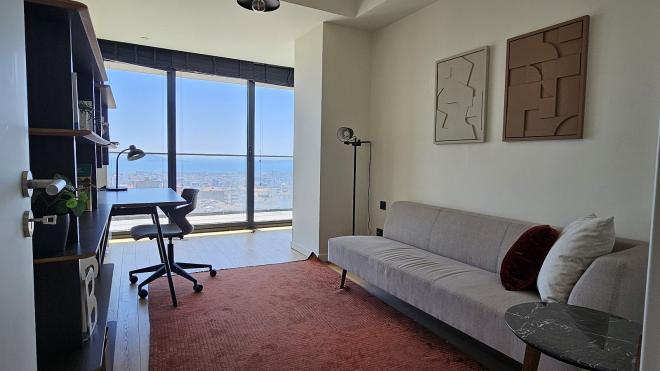Квартира 1+1 с видом на море в Стамбуле