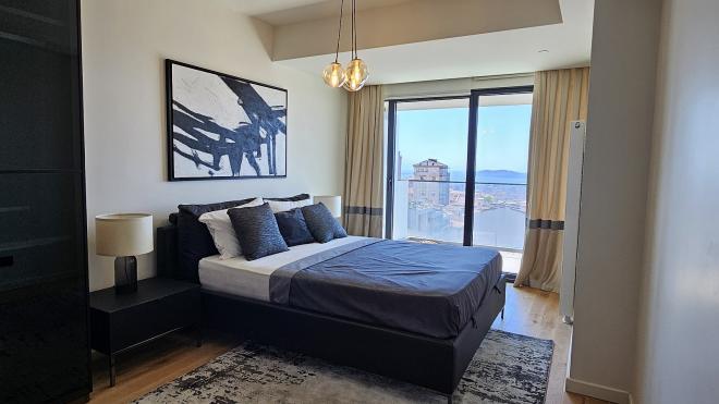 Дюплекс 4+1 с видом на море в Стамбуле