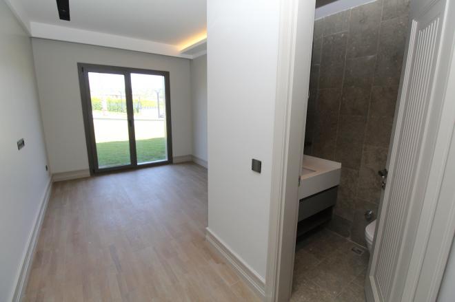 Вилла 5+1 в Стамбуле