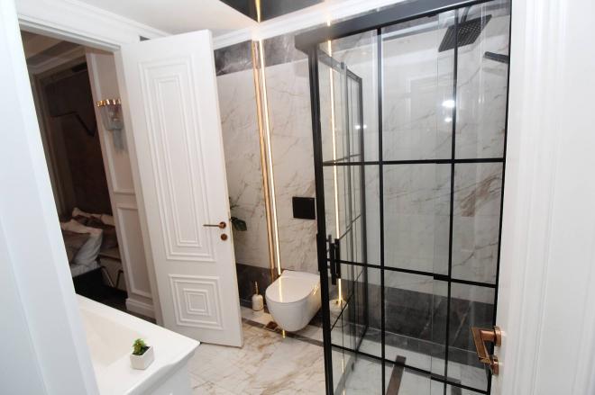 Вилла 5+2 с видом на море в Стамбуле