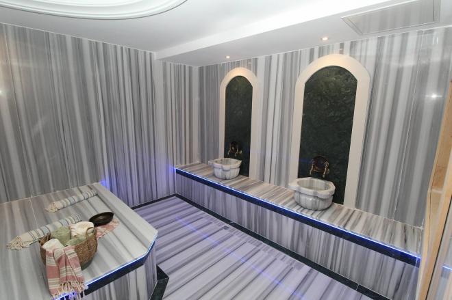 Вилла 5+2 с видом на море в Стамбуле