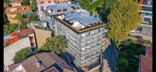 Пентхаус 6+1 с видом на море в Стамбуле